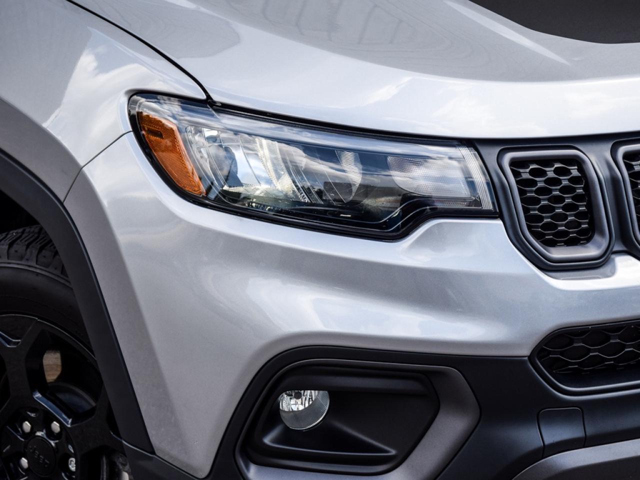 2023 Jeep Compass Trailhawk NO PAYMENTS FOR 90 DAYS OAC Photo