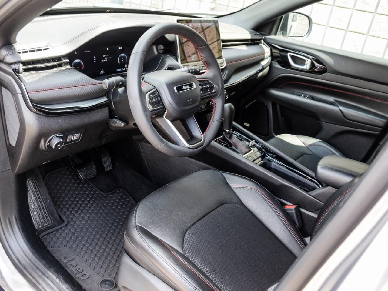 2023 Jeep Compass Trailhawk NO PAYMENTS FOR 90 DAYS OAC Photo