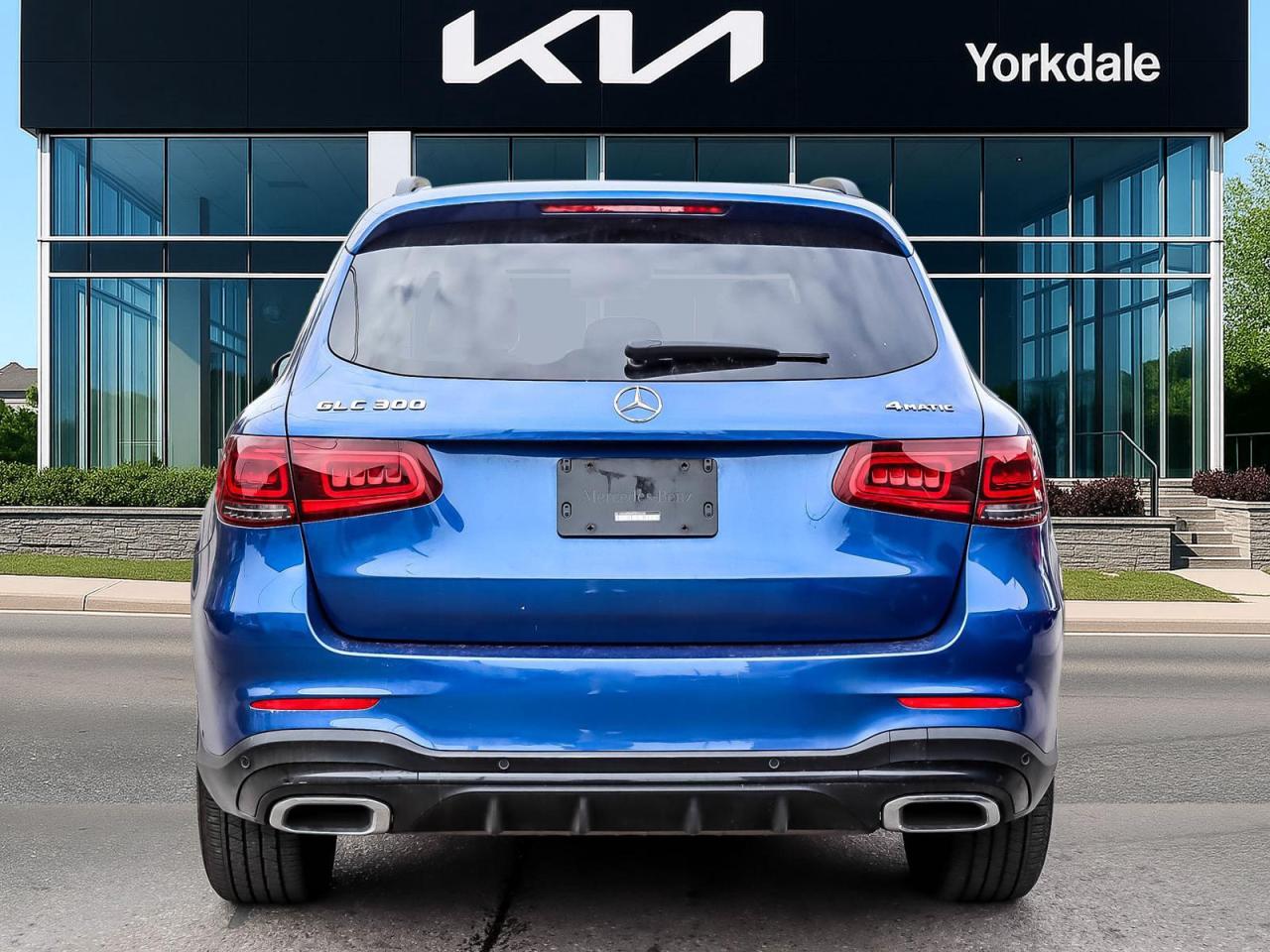 2022 Mercedes GLC 300 Photo