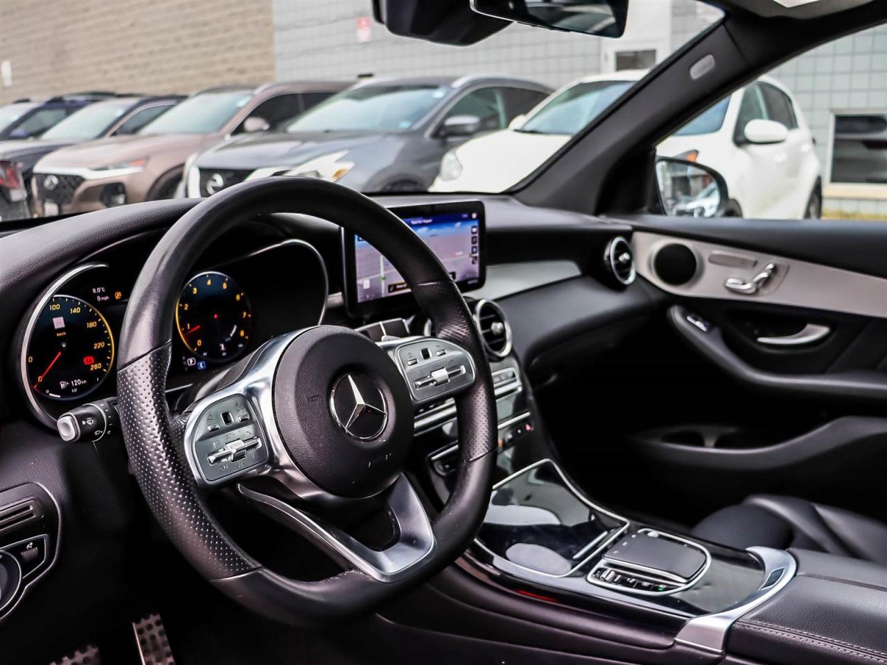 2022 Mercedes GLC 300 Photo
