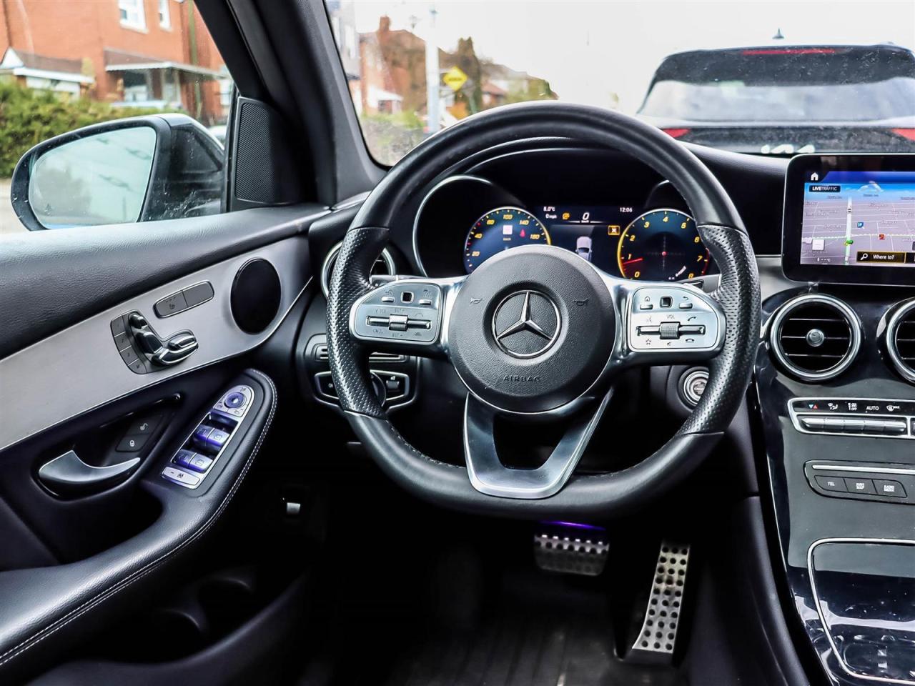 2022 Mercedes GLC 300 Photo