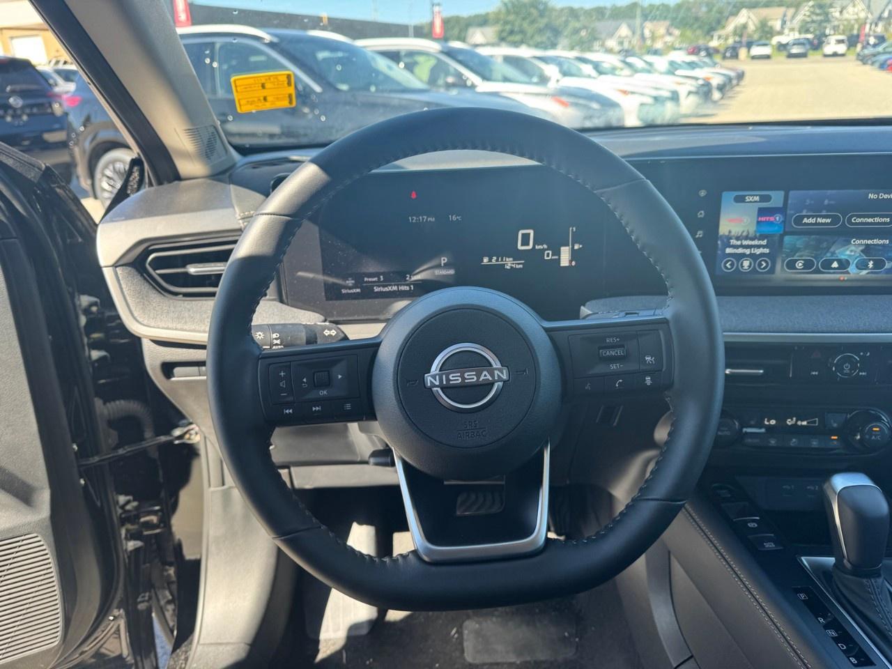 2025 Nissan Kicks SV AWD Photo