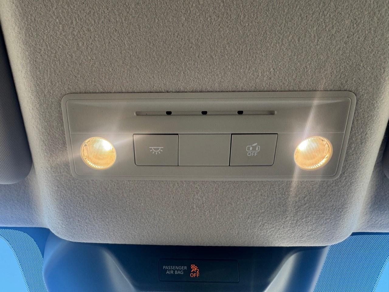 2025 Nissan Kicks SV AWD Photo