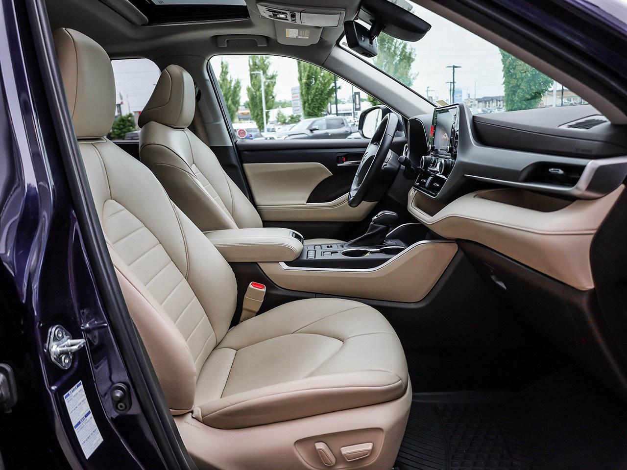 2022 Toyota Highlander XLE Photo