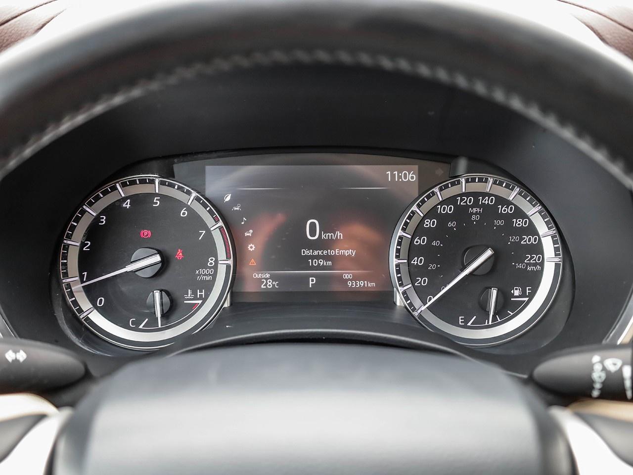 2022 Toyota Highlander XLE Photo