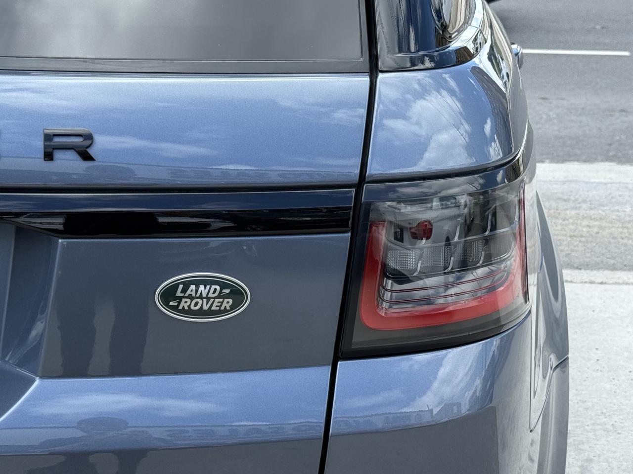 2019 Land Rover Range Rover Sport AUTOBIOGRAPHY DYNAMIC | PANO | FULLY LOADED - Photo #11