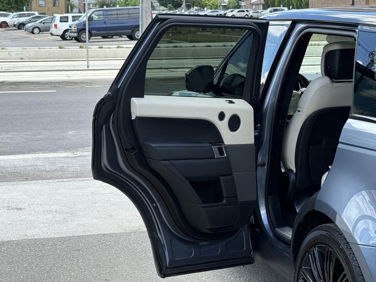2019 Land Rover Range Rover Sport AUTOBIOGRAPHY DYNAMIC | PANO | FULLY LOADED - Photo #39