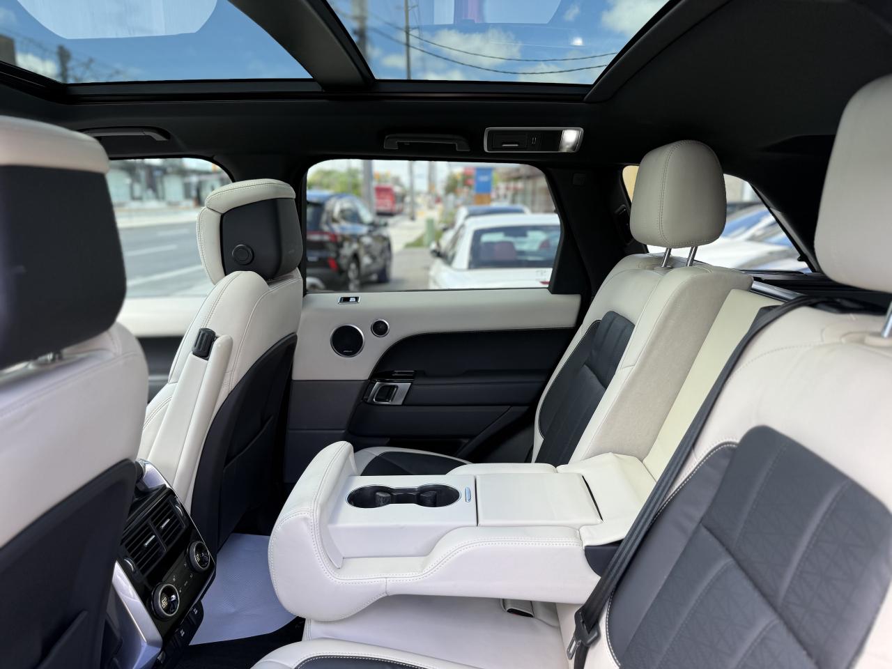2019 Land Rover Range Rover Sport AUTOBIOGRAPHY DYNAMIC | PANO | FULLY LOADED - Photo #40