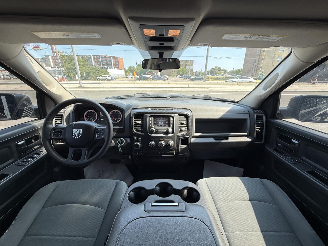 2017 RAM 1500 ST | BACK UP CAMERA | 5.7 V8 | - Photo #3