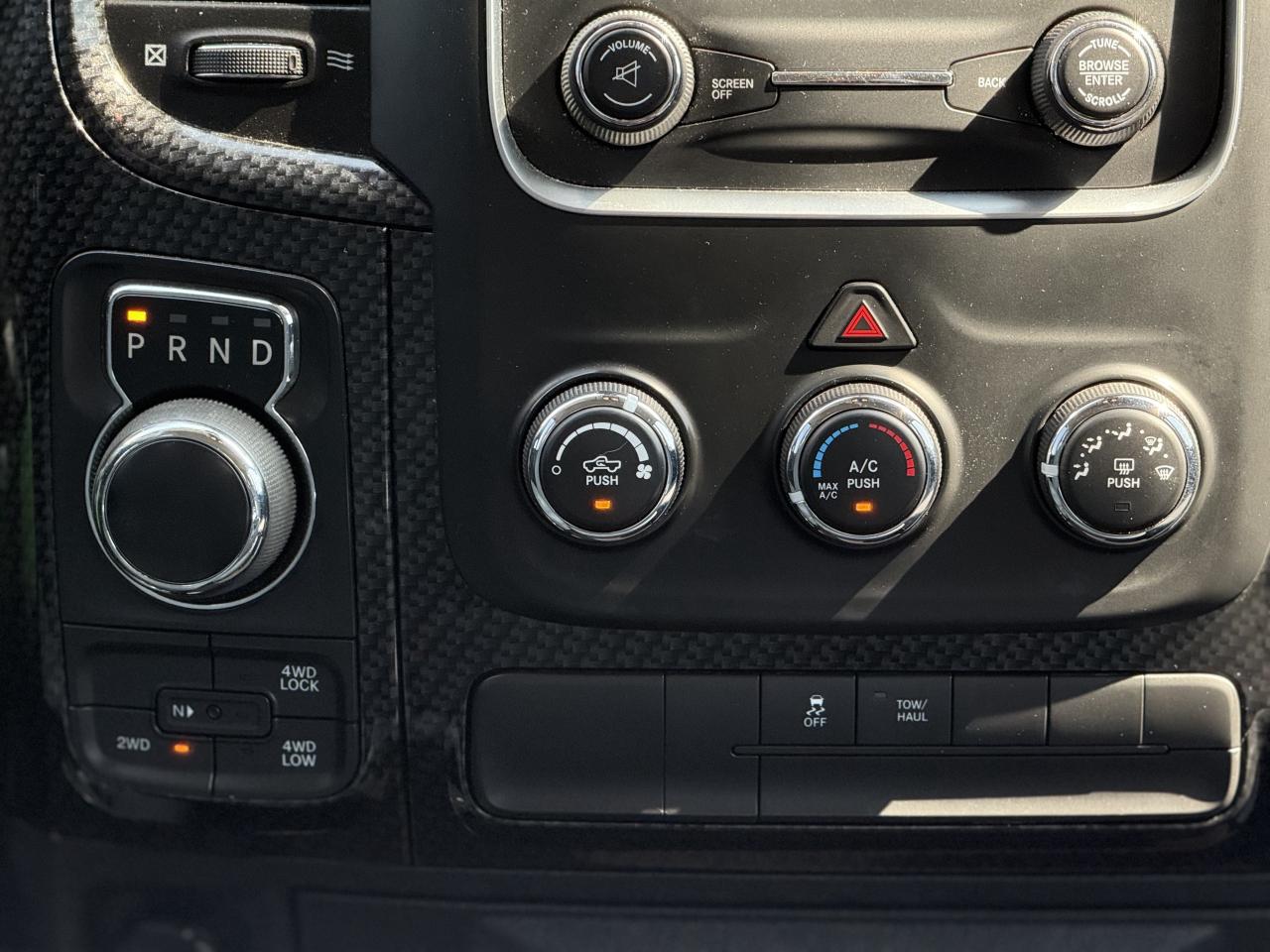 2017 RAM 1500 ST | BACK UP CAMERA | 5.7 V8 | - Photo #24