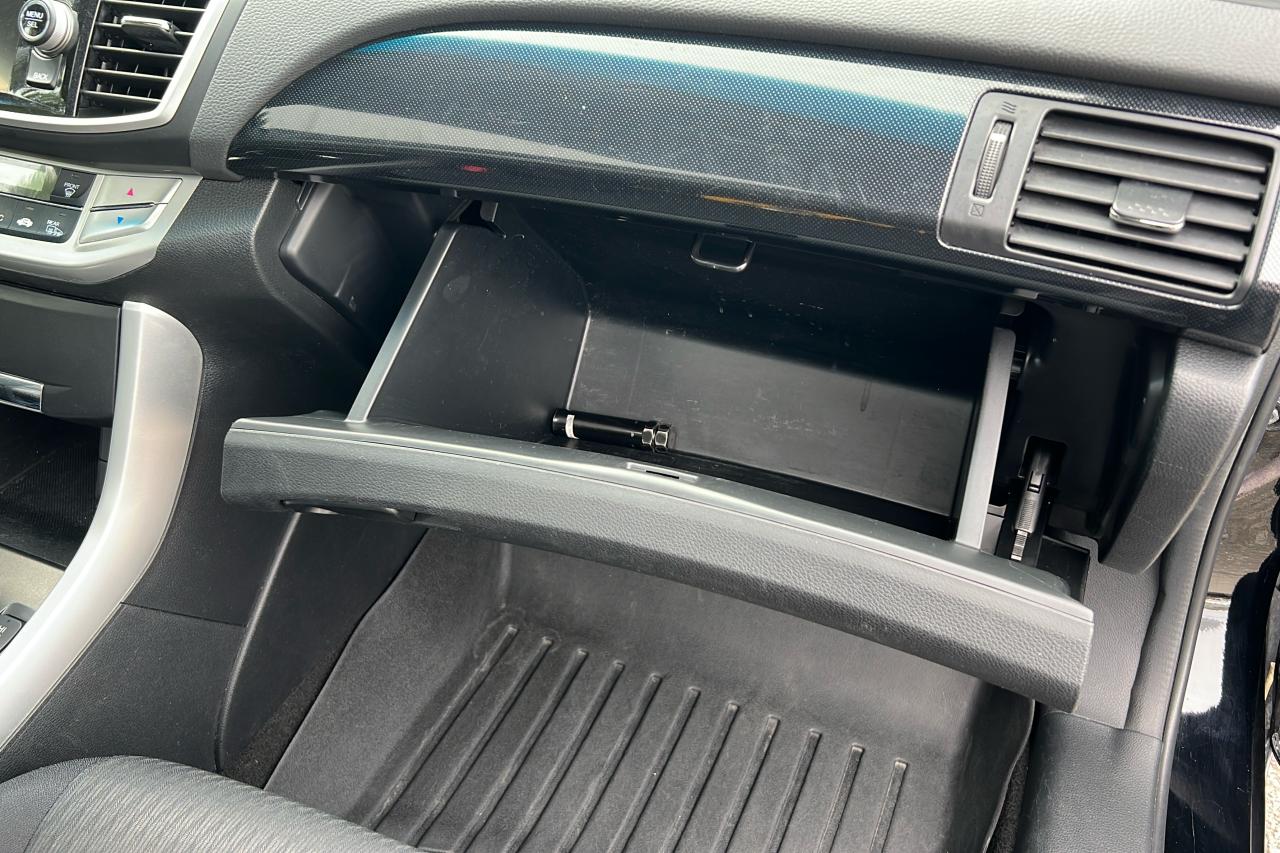 2013 Honda Accord Cpe EX Photo