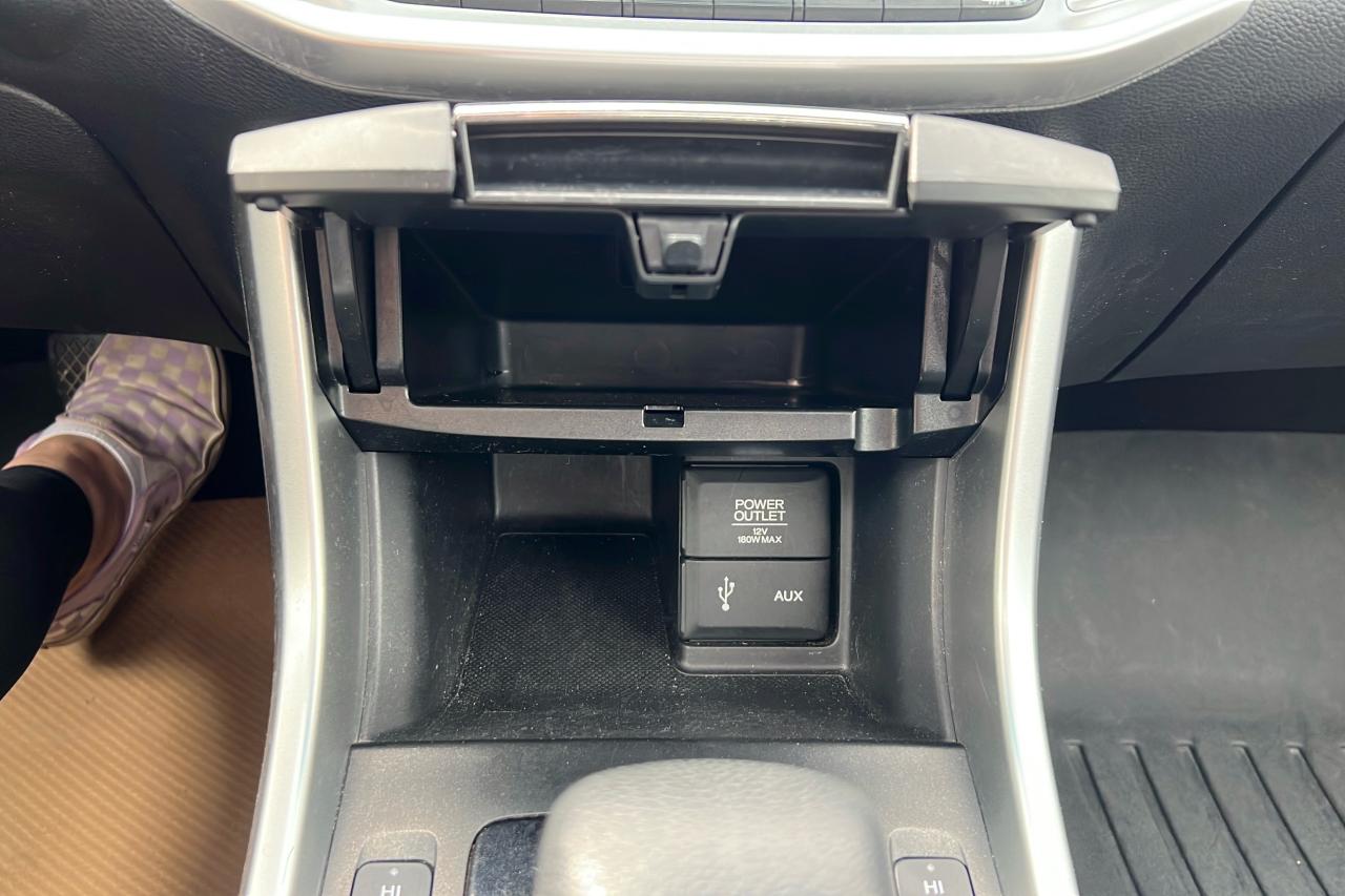 2013 Honda Accord Cpe EX Photo