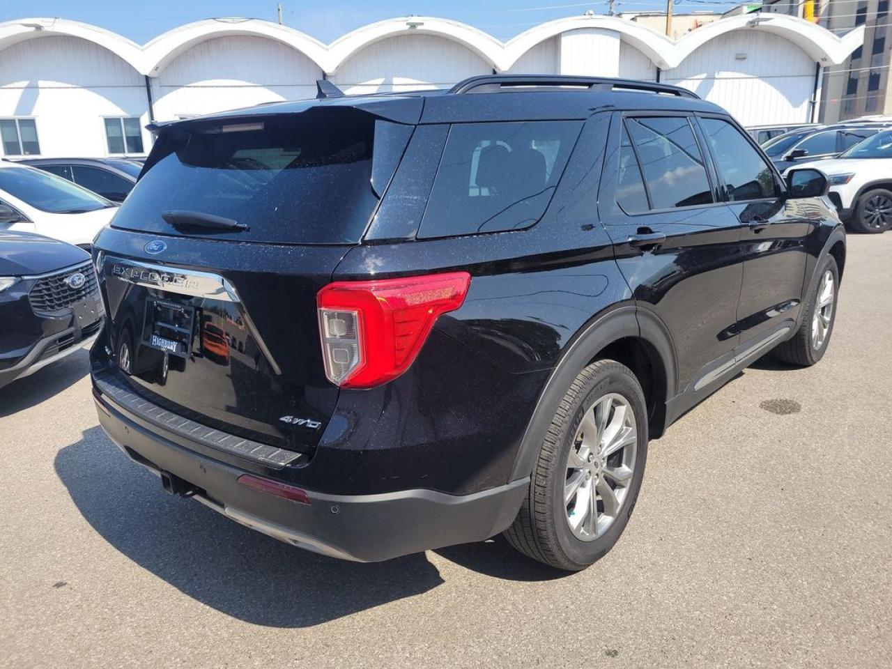 2022 Ford Explorer XLT Photo23