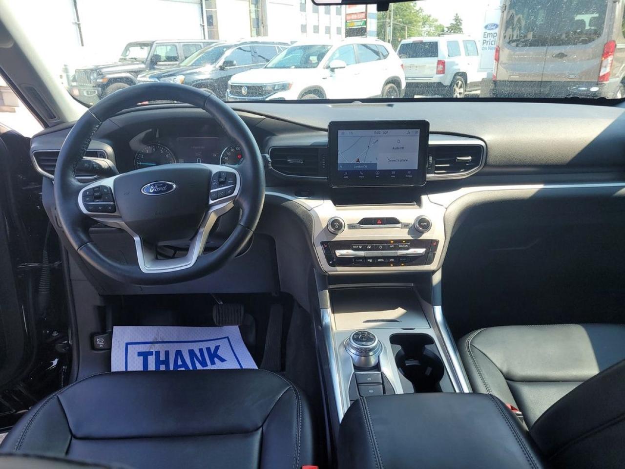 2022 Ford Explorer XLT Photo12
