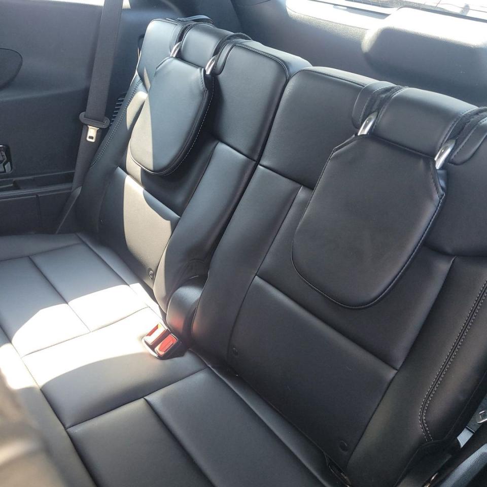 2022 Ford Explorer XLT Photo11