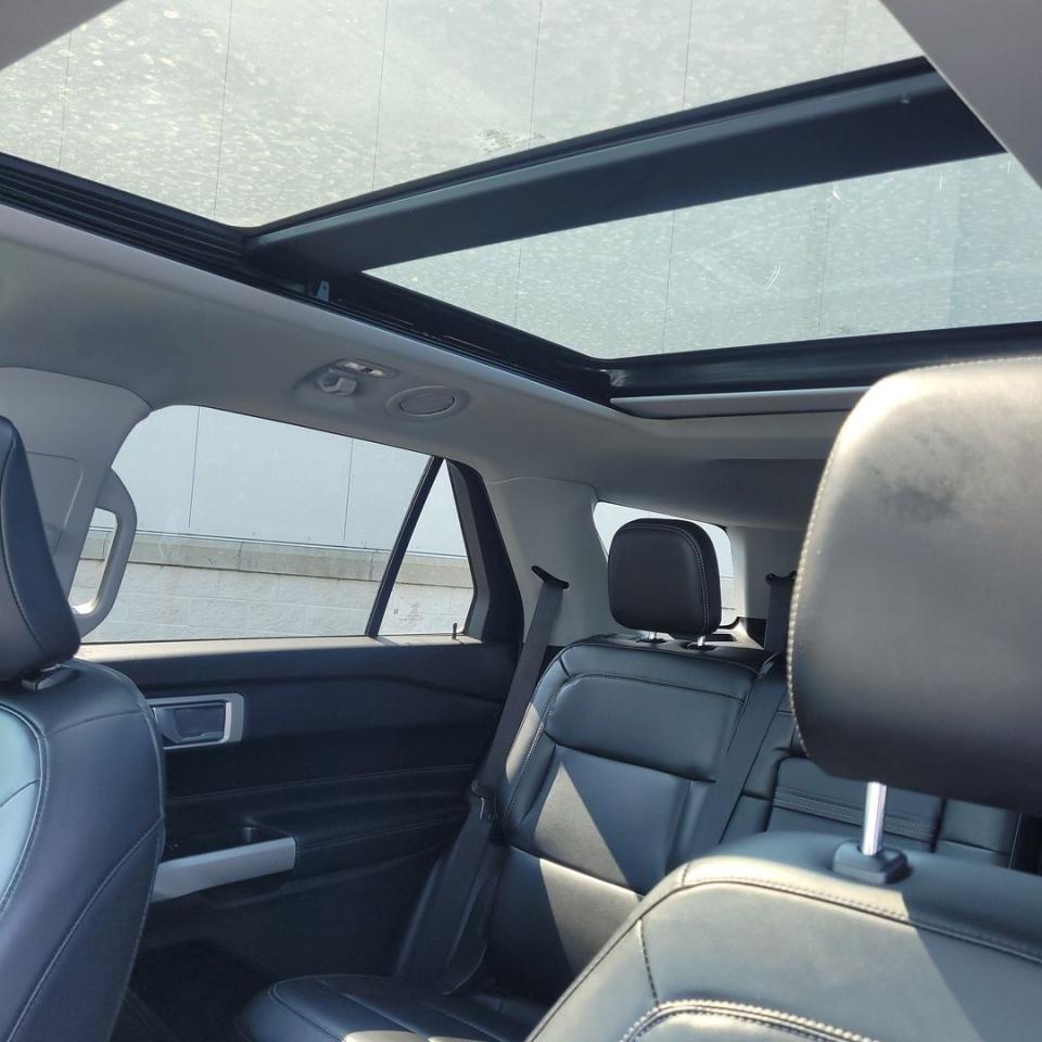 2022 Ford Explorer XLT Photo31