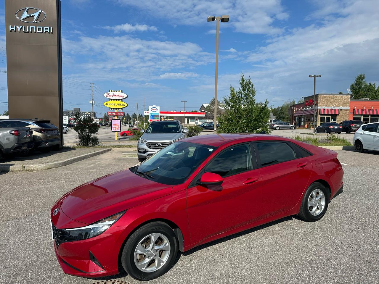 2022 Hyundai Elantra 