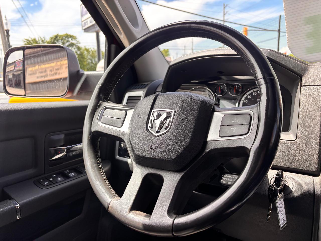 2011 RAM 1500 ACCIDENT FREE! LOW MILEAGE, EXCELLENT CONDITION!