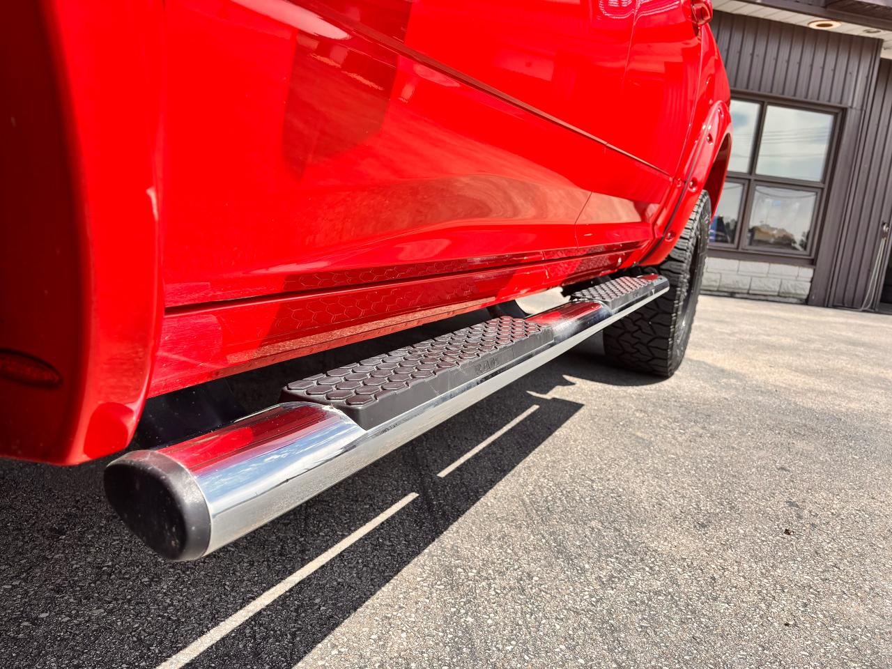 2011 RAM 1500 ACCIDENT FREE! LOW MILEAGE, EXCELLENT CONDITION!