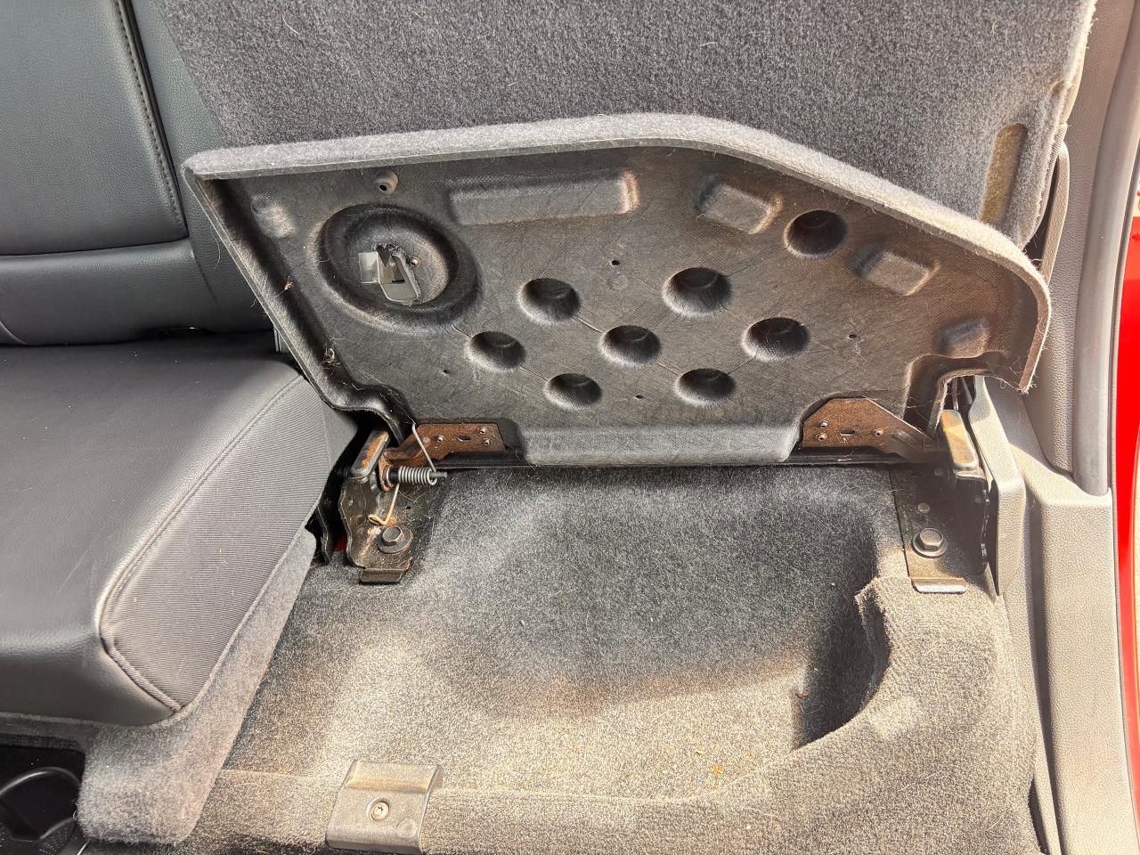 2011 RAM 1500 ACCIDENT FREE! LOW MILEAGE, EXCELLENT CONDITION!