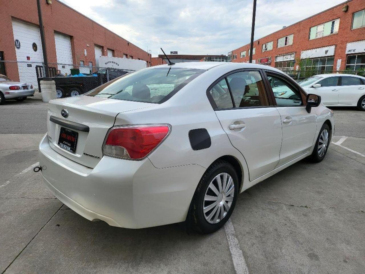 2014 Subaru Impreza TOURING PKG **5 SPD MANUAL** CERTIFIED-NO ACCIDENT Photo4