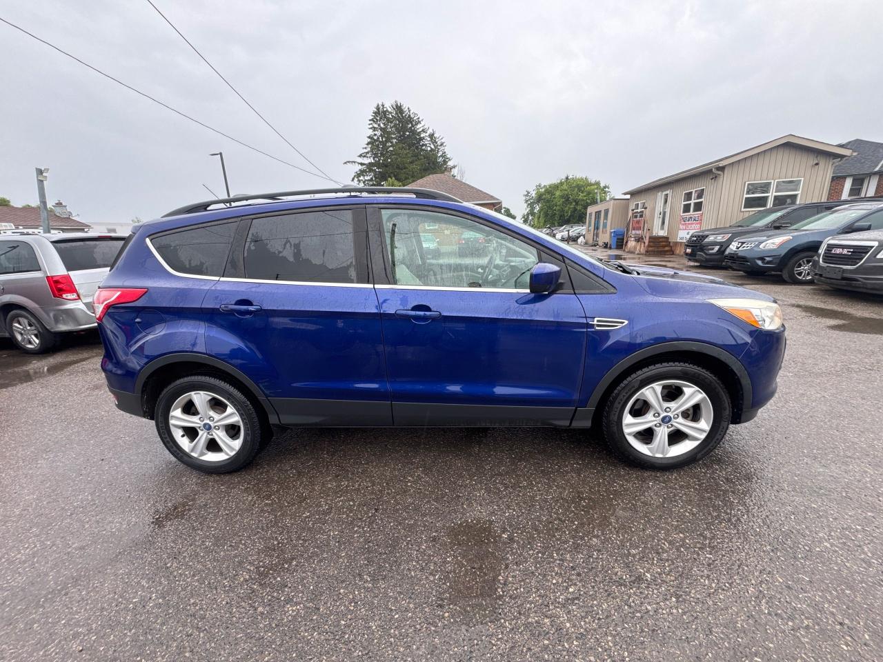 2013 Ford Escape SE, UNDERCOATED, NO ACCIDENTS, WELL MAINTAINED - Photo #6