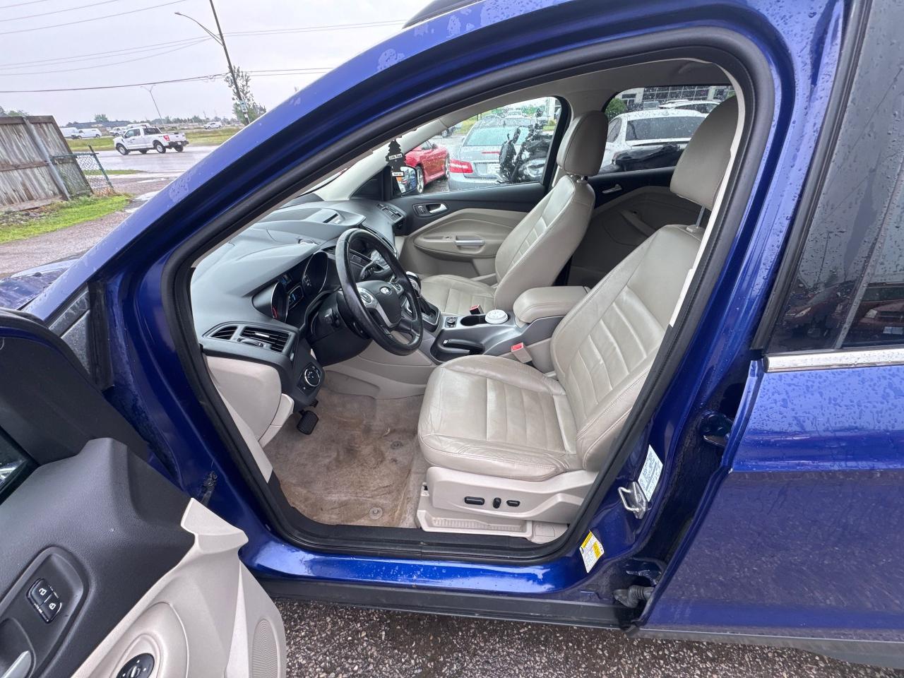 2013 Ford Escape SE, UNDERCOATED, NO ACCIDENTS, WELL MAINTAINED - Photo #10