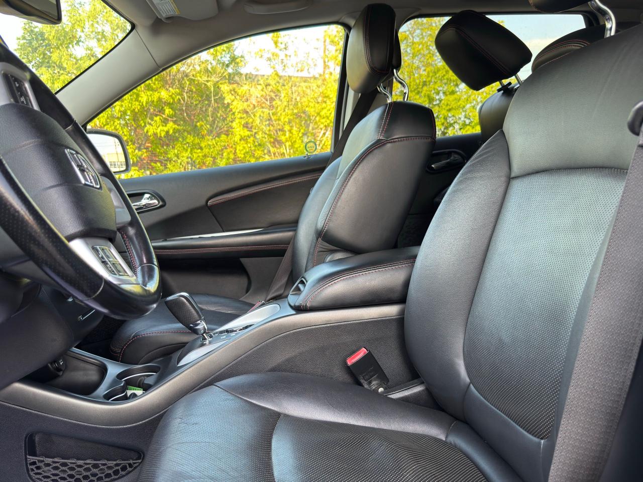 2013 Dodge Journey R/T Rallye - Photo #10
