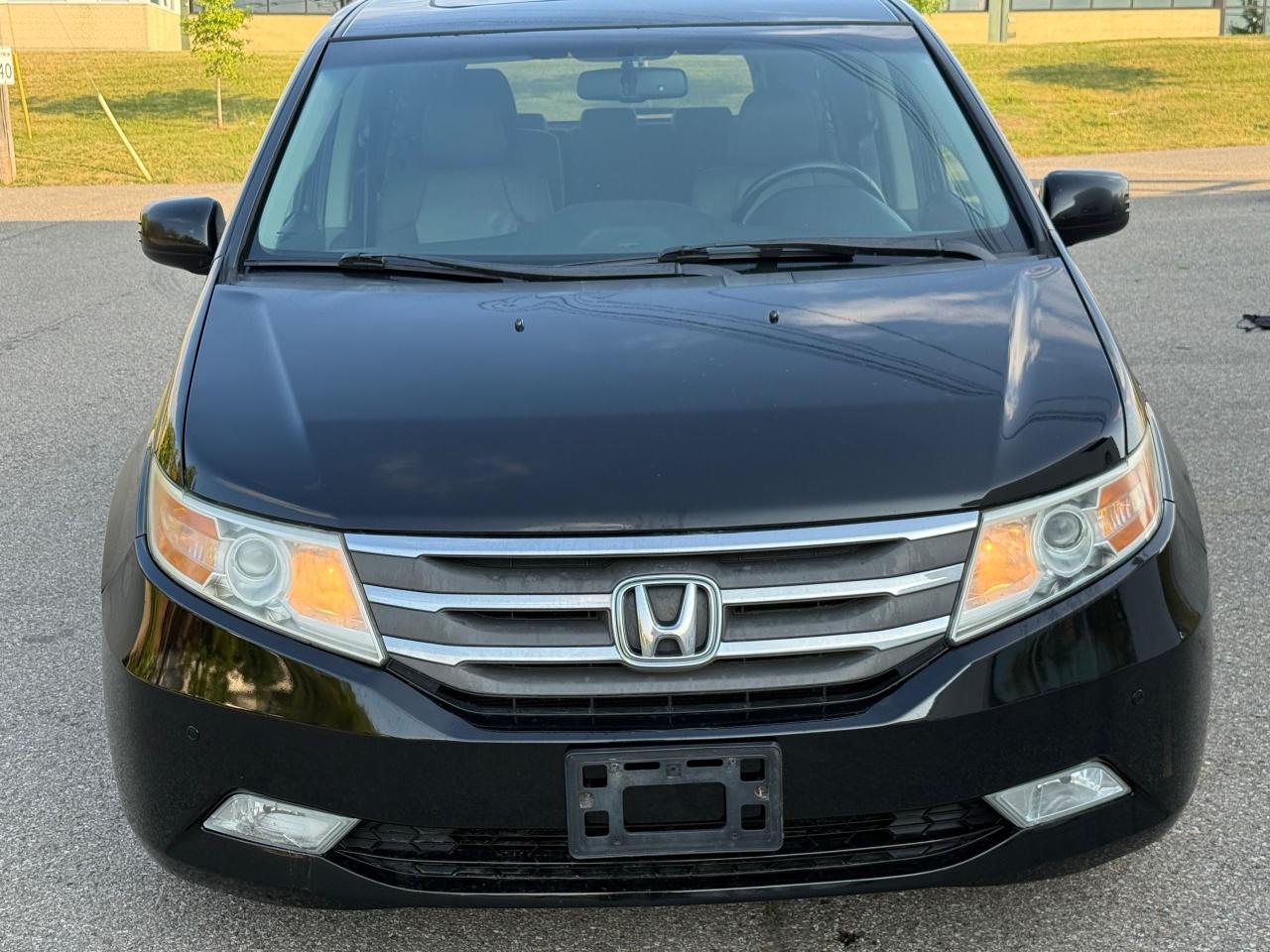 2012 Honda Odyssey Touring - Photo #2