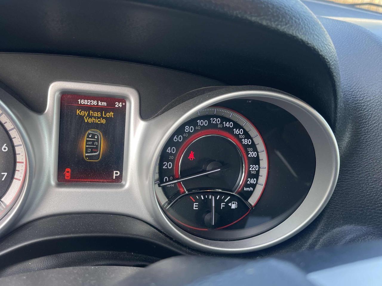 2015 Dodge Journey Canada Value Pkg Photo2