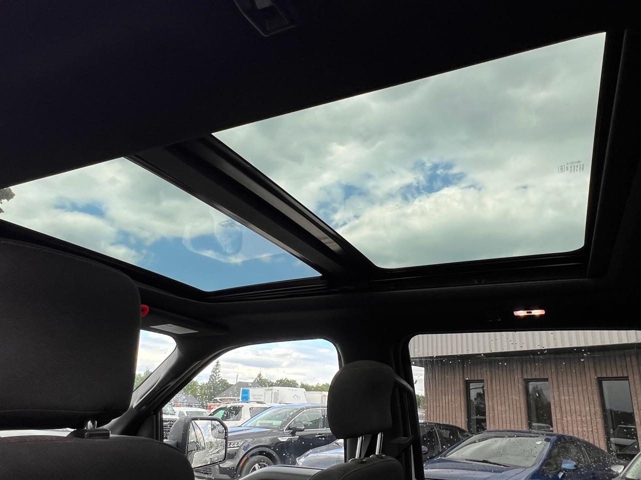2017 Ford F-150 4WD SUPERCREW 145" XLT - Photo #14