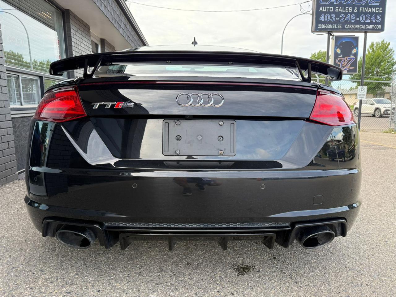 2018 Audi TT RS | Dealer Serviced | Performance Luxury - Photo #4