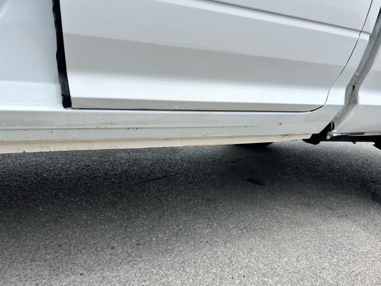 2011 RAM 1500 Laramie - Photo #20