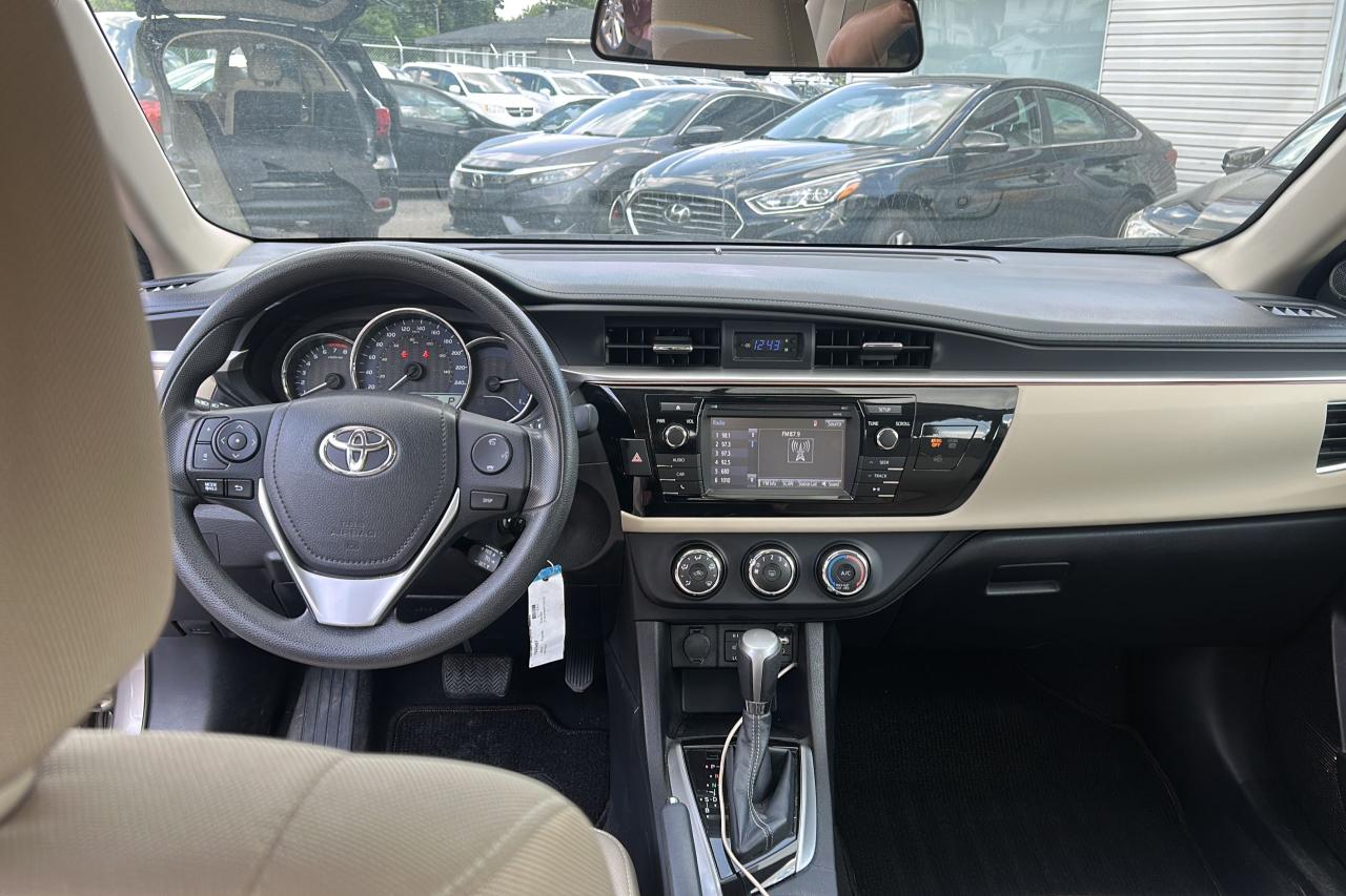 2015 Toyota Corolla LE - Photo #11