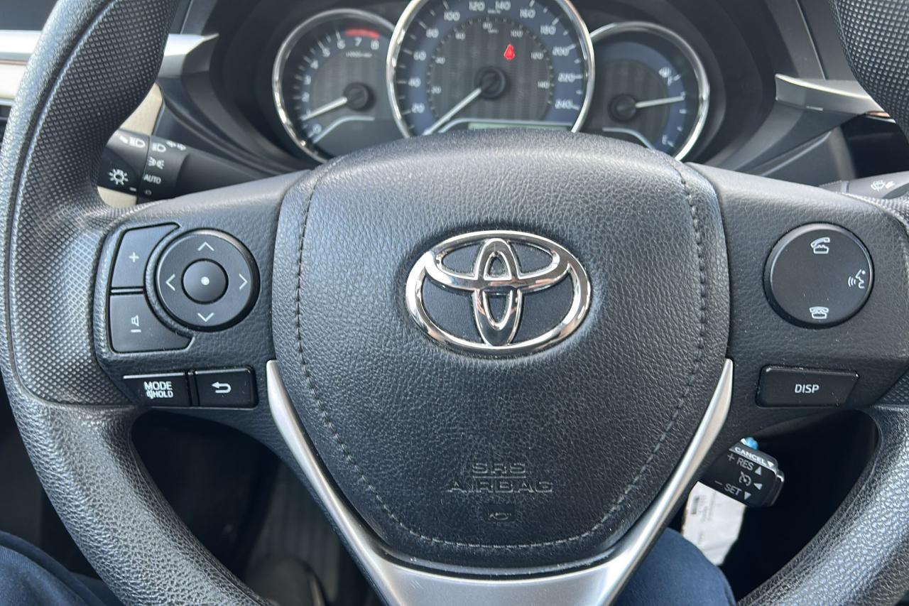2015 Toyota Corolla LE - Photo #12