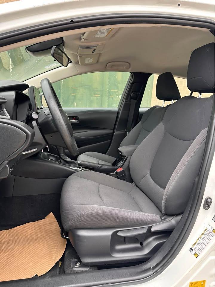2021 Toyota Corolla LE - Photo #10