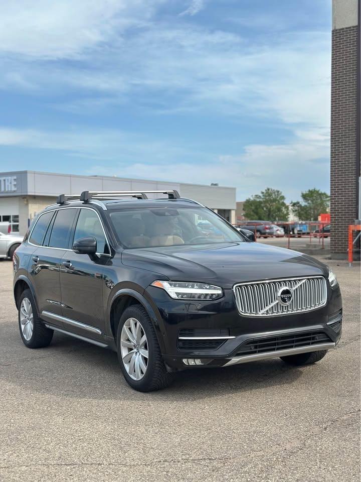 2016 Volvo XC90 T6 Inscription - Photo #3
