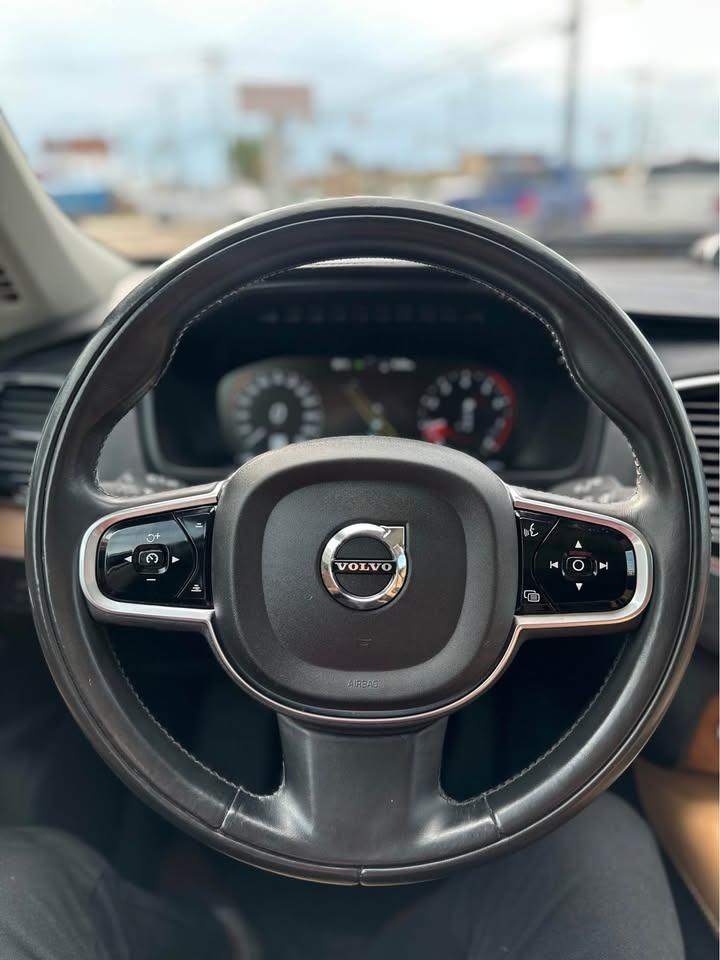 2016 Volvo XC90 T6 Inscription - Photo #7