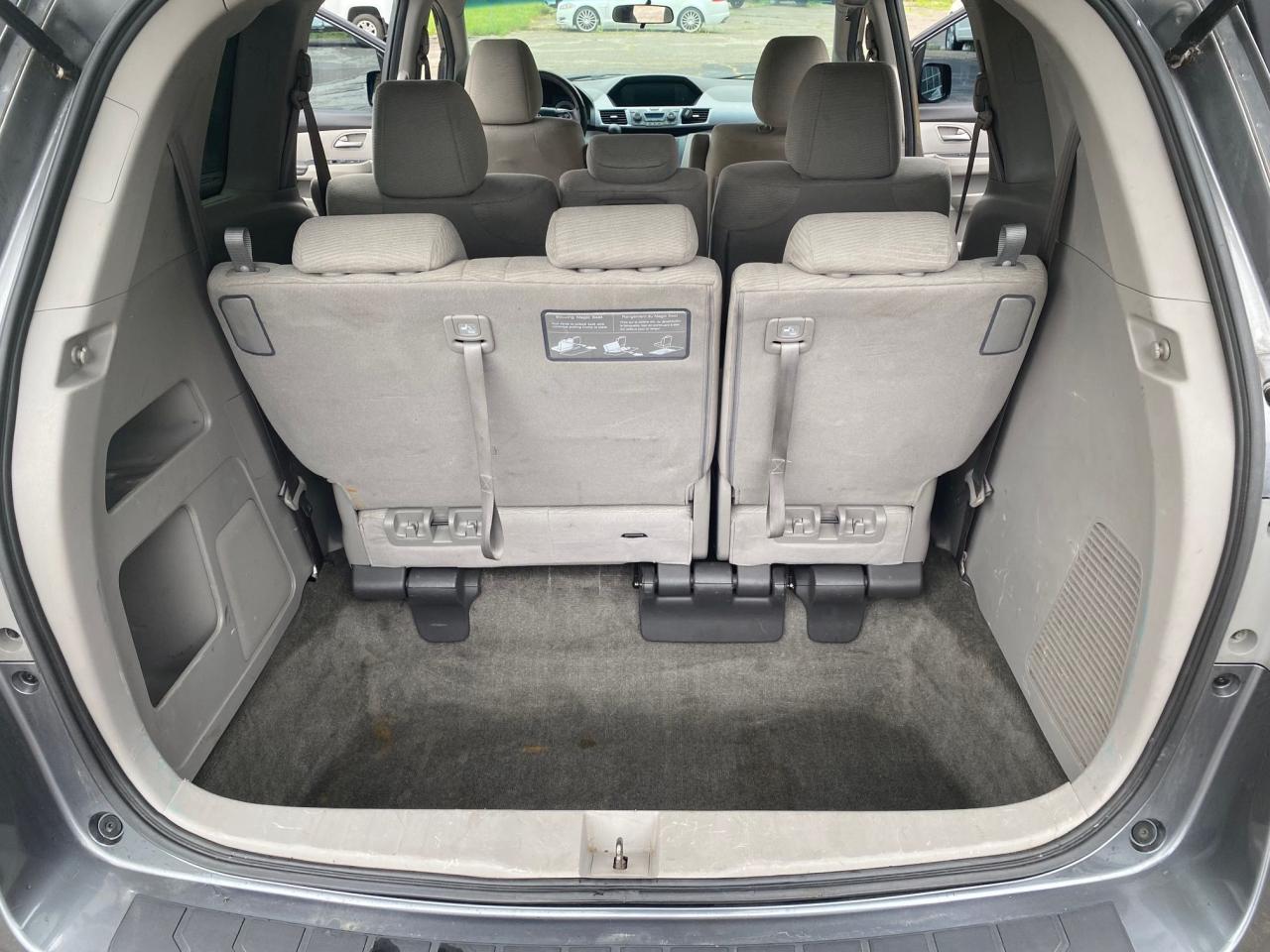 2012 Honda Odyssey EX - Photo #17