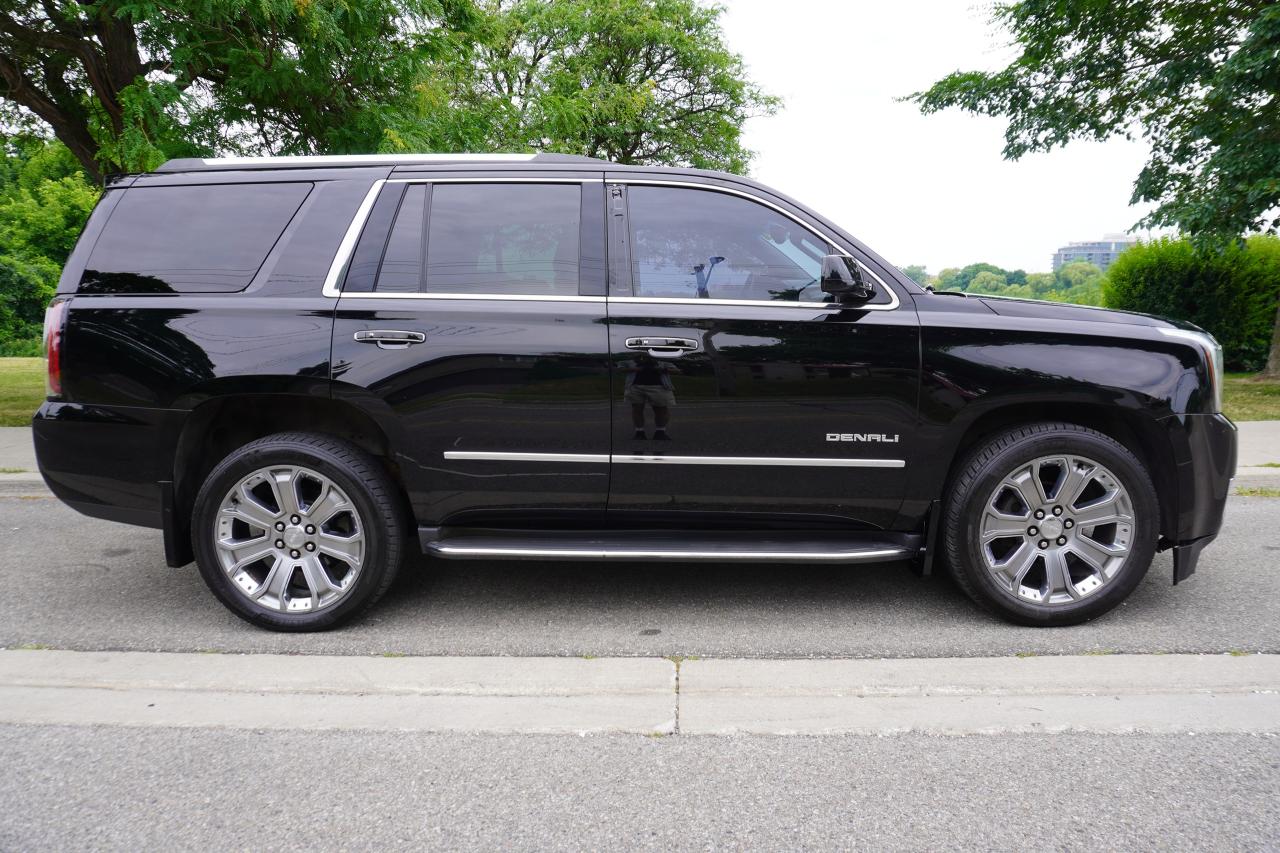 2015 GMC Yukon Denali 1 OWNER / NO ACCIDENTS / DENALI / DVD/ 7 PASSENGER Photo4
