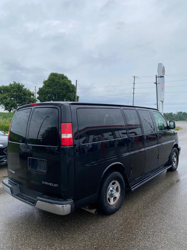 2006 Chevrolet Express 12 passangers - Photo #19