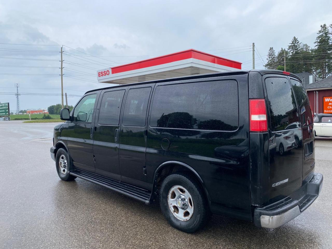 2006 Chevrolet Express 12 passangers - Photo #6