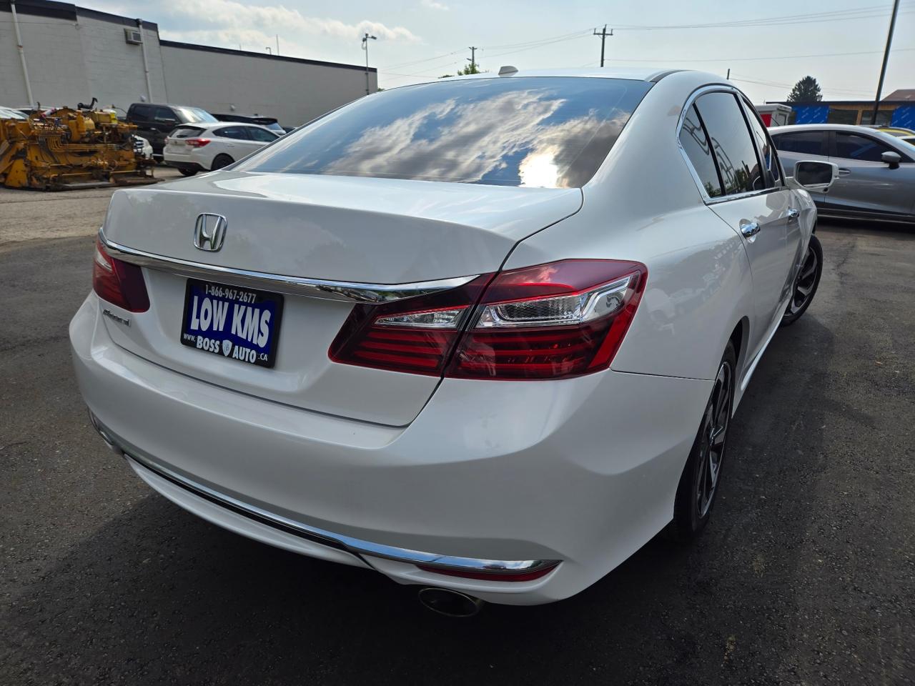 2016 Honda Accord EX-L Photo4