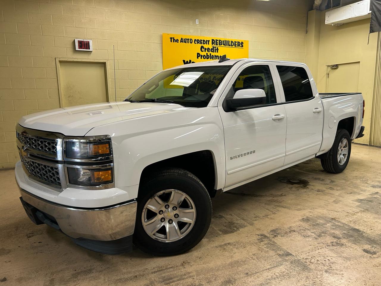 2015 Chevrolet Silverado 1500 LT - Photo #2