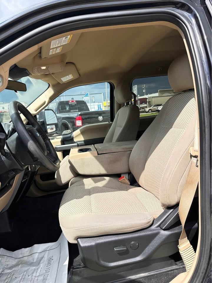 2019 Ford F-150 XLT - Photo #12