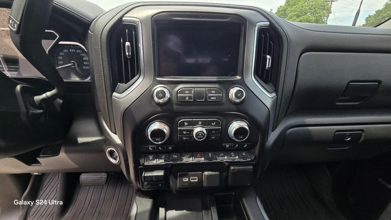 2021 GMC Sierra 2500 4WD Crew Cab 172" Denali - Photo #17