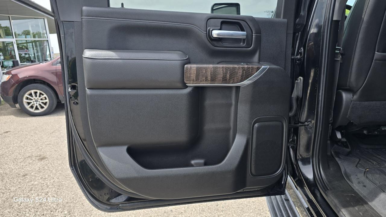 2021 GMC Sierra 2500 4WD Crew Cab 172" Denali - Photo #15