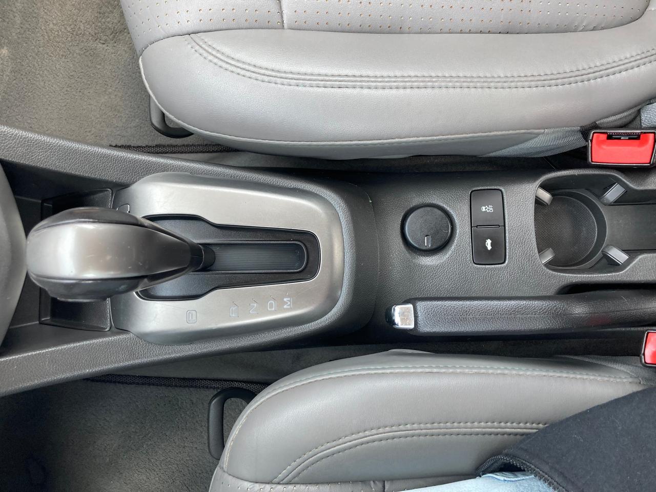 2014 Chevrolet Sonic LTZ - Photo #23