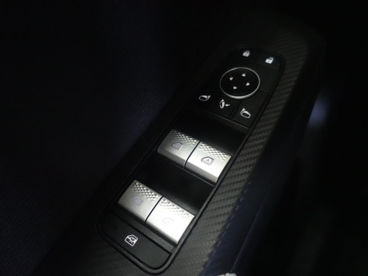 2022 Mitsubishi Outlander GT | AWD | Nav | HUD | Leather | Sunroof | CarPlay