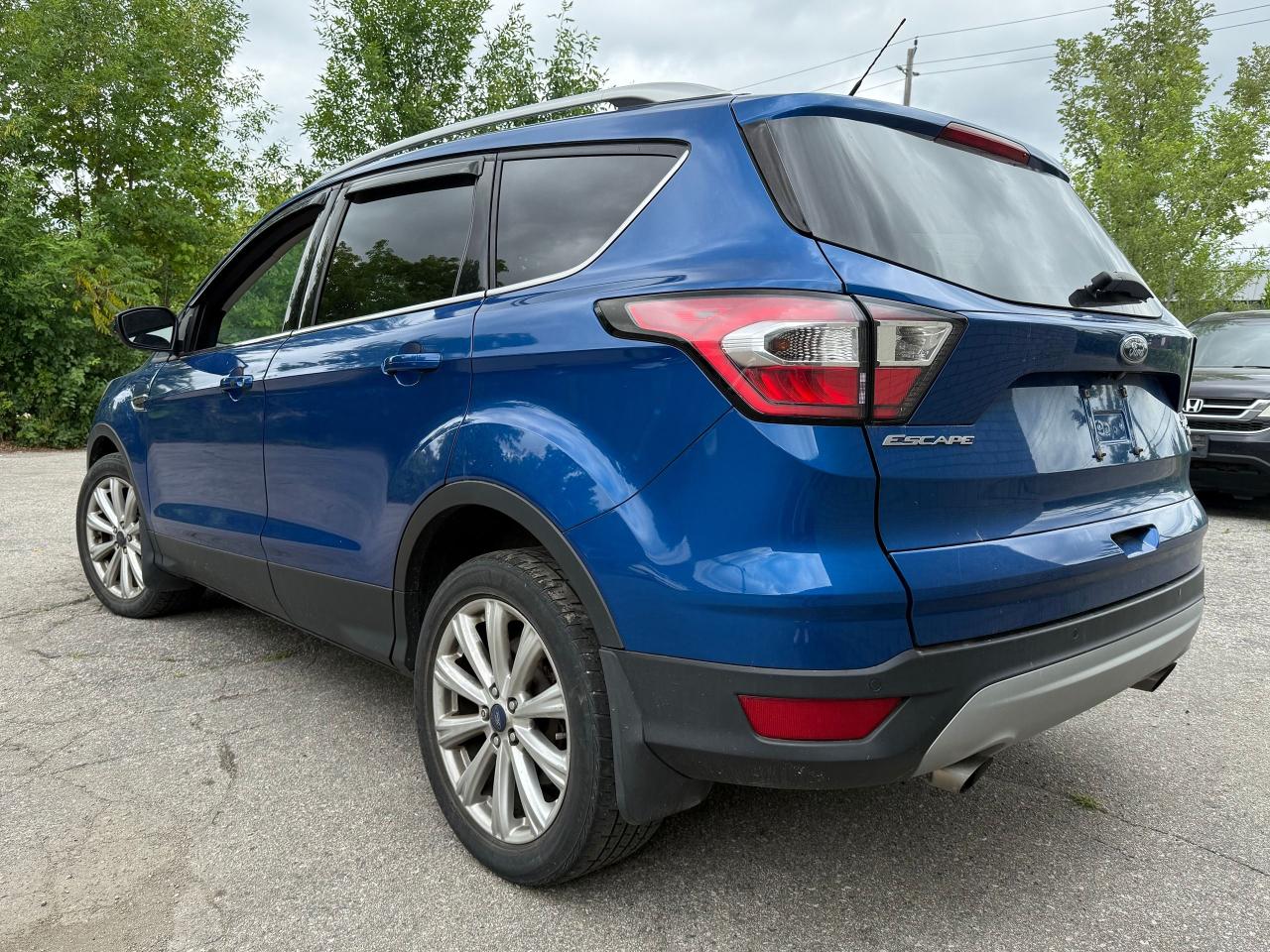 2017 Ford Escape Titanium AWD *SAFETY INCL*CLEAN CARFAX*38 SERVREC* - Photo #4